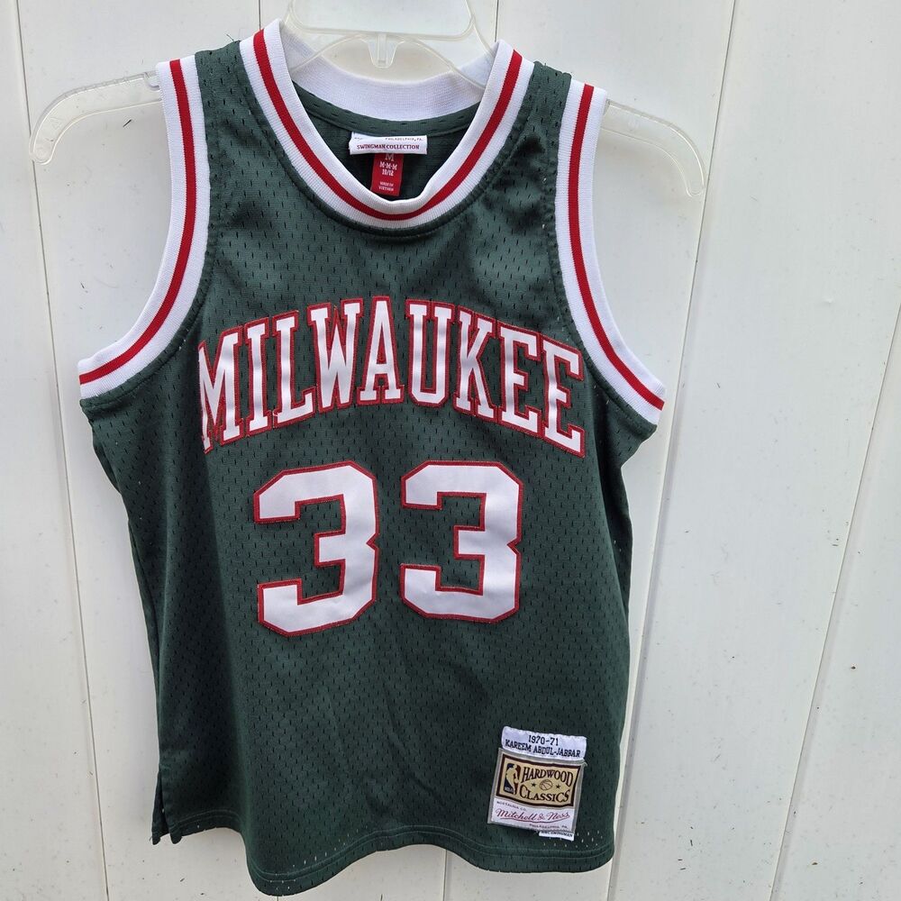 Mitchell & Ness Milwaukee Bucks Kareem Abdul Jabbar #33 NBA Jersey YOUTH Size 10